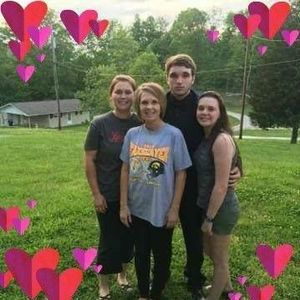 Meet your Posher, Traci